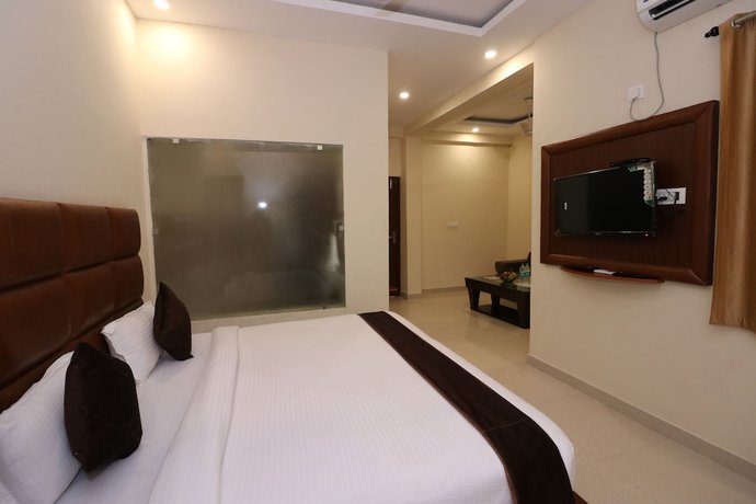 Imagen de la habitación del Hotel Dev Ganga. Foto 19