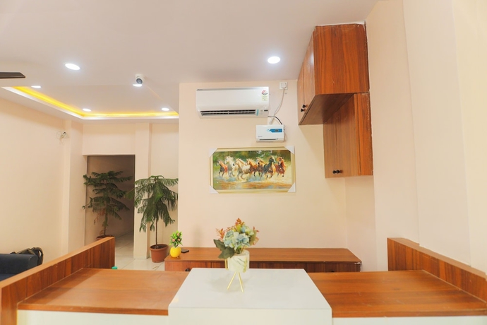 Imagen de los interiores del Hotel Dev Krishna Palace. Foto 16