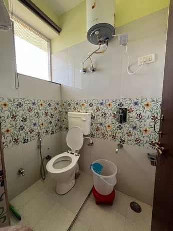 Imagen de la habitación del Hotel Dev Resort. Foto 15