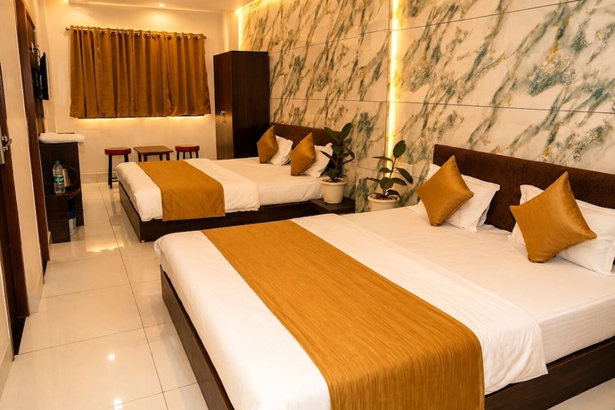 Imagen general del Hotel Dev Shree Palace, Ujjain. Foto 1