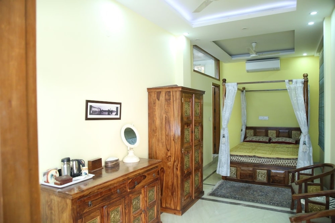 Imagen de la habitación del Hotel Dev Vatika Home Stay. Foto 4