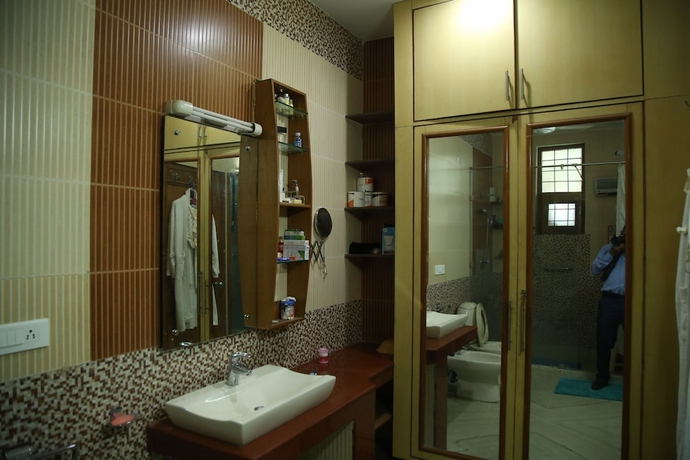 Imagen de la habitación del Hotel Dev Vatika Home Stay. Foto 13