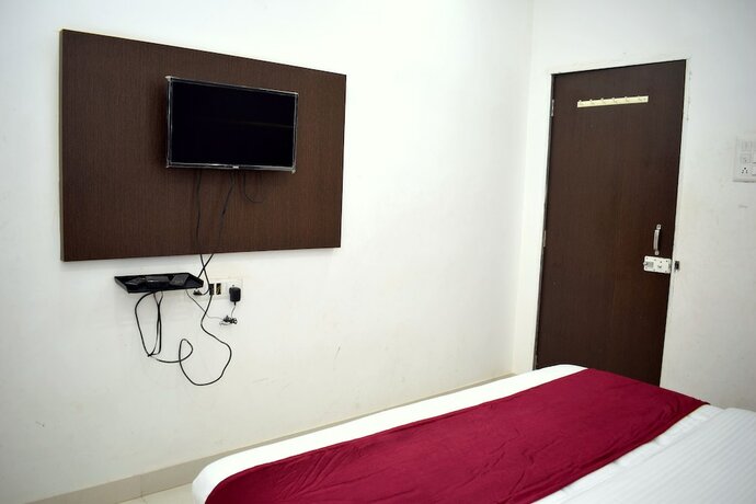 Imagen de la habitación del Hotel Dev Villa. Foto 18