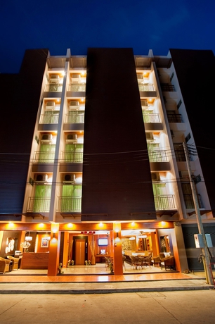Imagen general del Hotel Deva Suites Patong. Foto 2