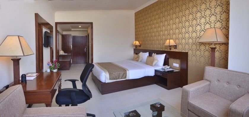 Imagen de la habitación del Hotel Devashish. Foto 7