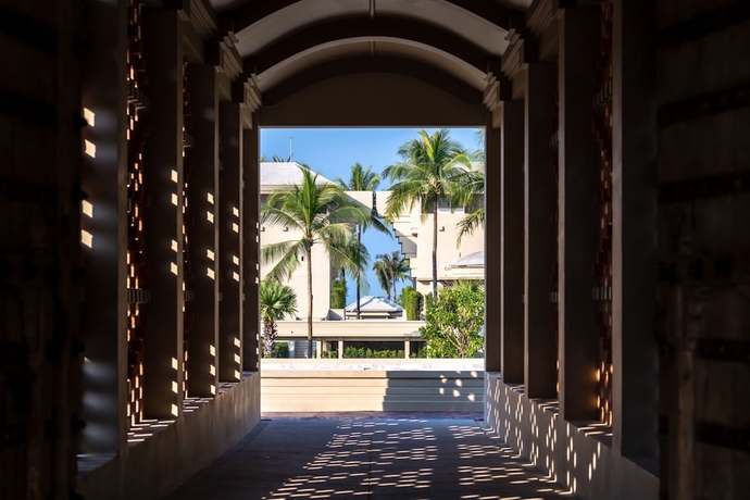 Imagen de los interiores del Hotel Devasom Khao Lak Beach Resort and Villas. Foto 14