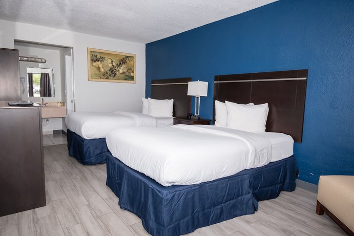 Imagen de la habitación del Hotel Developer Inn Orlando North, a Baymont by Wyndham. Foto 3