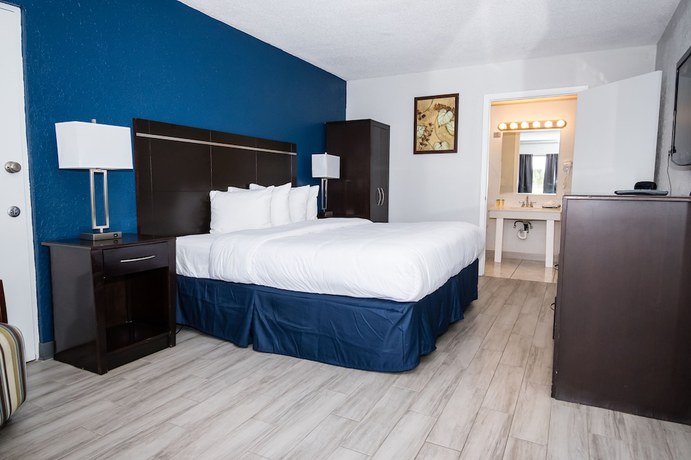Imagen de la habitación del Hotel Developer Inn Orlando North, a Baymont by Wyndham. Foto 9