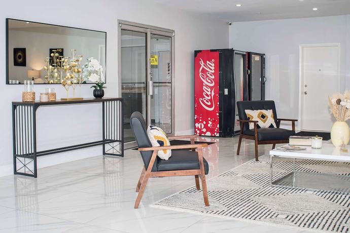 Imagen de los interiores del Hotel Developer Inn Orlando North, a Baymont by Wyndham. Foto 14