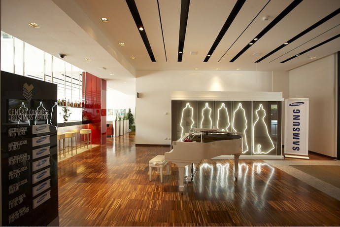 Imagen del bar/restaurante del Hotel Devero and Spa, Bw Signature Collection. Foto 4