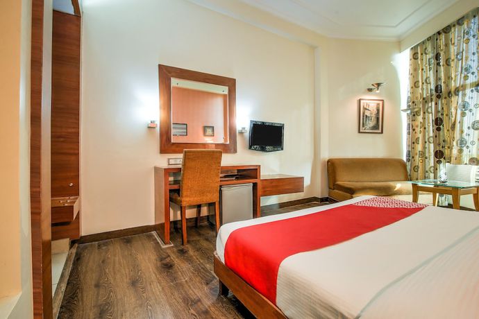 Imagen de la habitación del Hotel Devi Grand. Foto 3