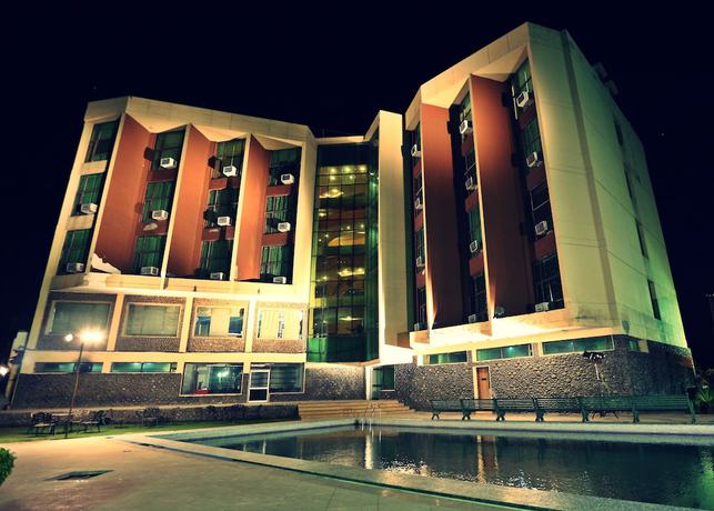Imagen general del Hotel Devi Grand. Foto 1