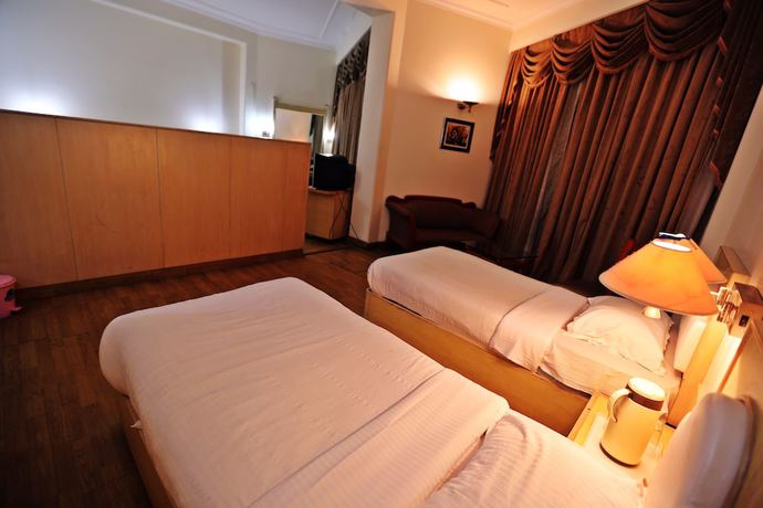 Imagen de la habitación del Hotel Devi Grand. Foto 7