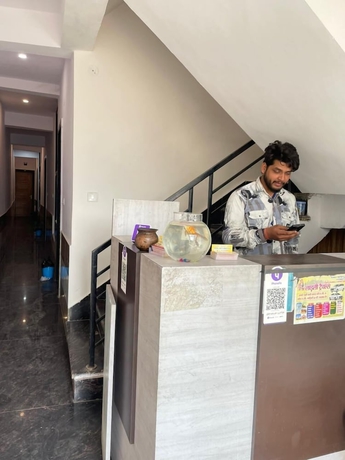 Imagen de los interiores del Hotel Devi Heritage Vrindavan. Foto 15