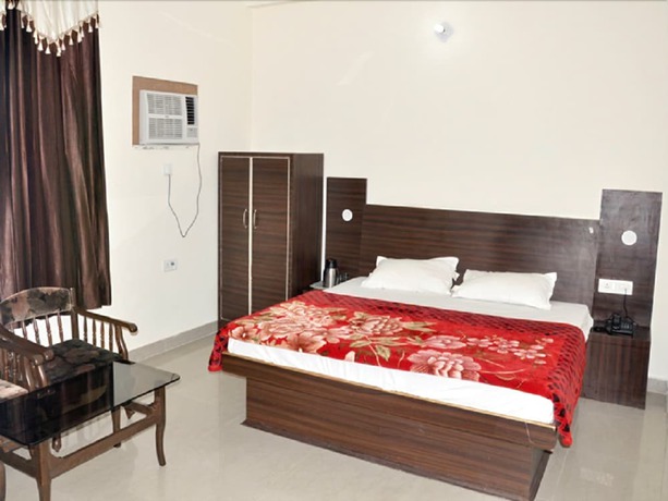Imagen de la habitación del Hotel Devi Mahal. Foto 2