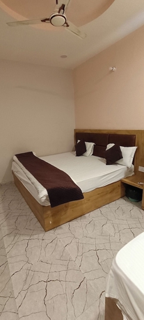 Imagen de la habitación del Hotel Devi Residency. Foto 3