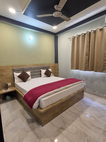 Imagen de la habitación del Hotel Devi Residency. Foto 6