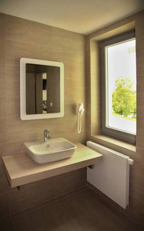 Imagen de la habitación del Hotel Dev&iacute;tka. Foto 3