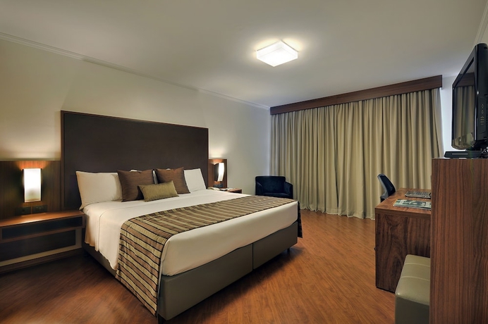 Imagen de la habitación del Hotel Deville Business Maringá. Foto 2