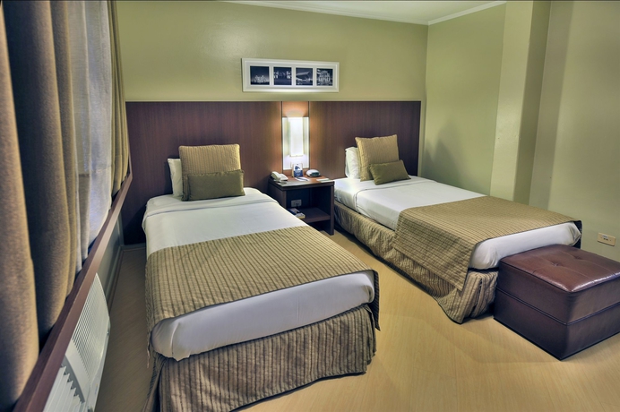 Imagen de la habitación del Hotel Deville Curitiba Batel. Foto 7