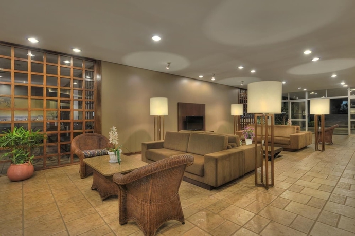 Imagen de los interiores del Hotel Deville Express Gua&iacute;ra. Foto 12