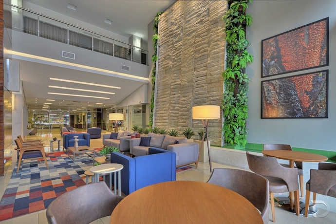 Imagen de los interiores del Hotel Deville Prime Cuiab&aacute;. Foto 15