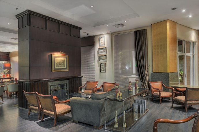 Imagen de los interiores del Hotel Deville Prime Porto Alegre. Foto 19