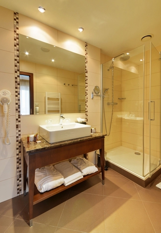 Imagen de la habitación del Hotel Devin. Foto 10