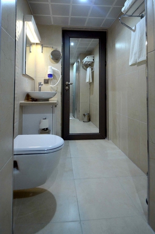 Imagen de la habitación del Hotel Devin Otel. Foto 2