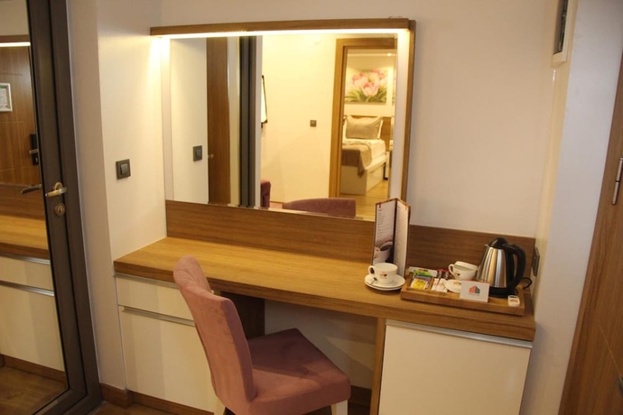 Imagen de la habitación del Hotel Devin Otel. Foto 14