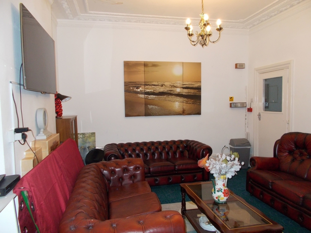 Imagen de los interiores del Hotel Devine Beach Hotel, Westcliff Southend-On-Sea. Foto 14