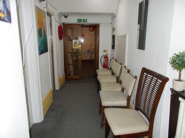 Imagen de los interiores del Hotel Devine Beach Hotel, Westcliff Southend-On-Sea. Foto 16