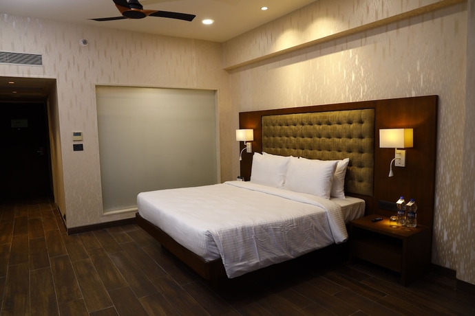 Imagen de la habitación del Hotel Devka Beach Resort. Foto 6