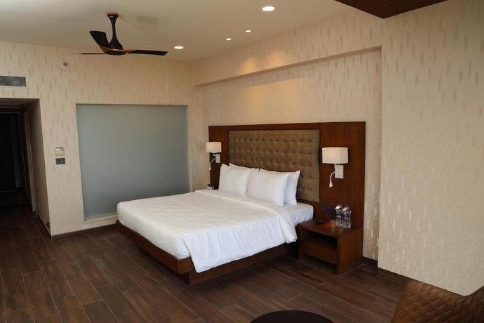 Imagen de la habitación del Hotel Devka Beach Resort. Foto 13