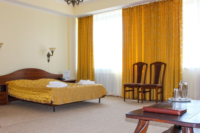 Imagen de la habitación del Hotel Devon Resort and Spa. Foto 9