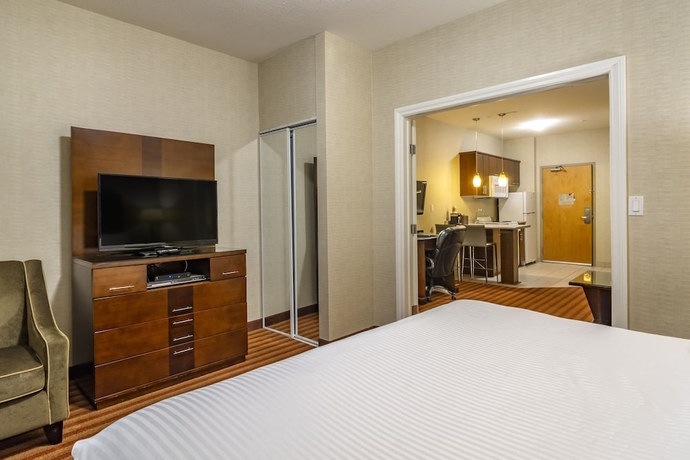 Imagen de la habitación del Hotel Devonian Hotel & Suites in Fox Creek. Foto 9