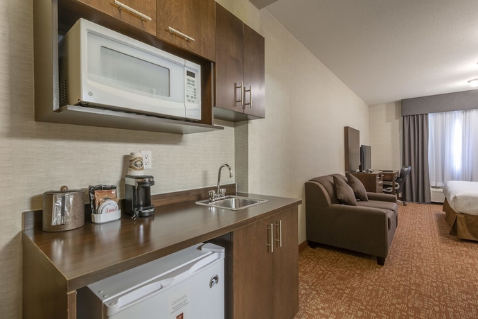 Imagen de la habitación del Hotel Devonian Hotel & Suites in Fox Creek. Foto 12