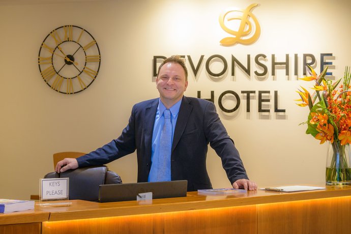 Imagen de los interiores del Hotel Devonshire. Foto 18