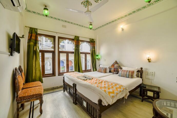 Imagen general del Hotel Devraj Niwas On Lake Pichola Udaipur. Foto 8