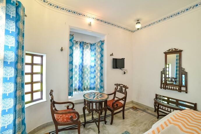 Imagen general del Hotel Devraj Niwas On Lake Pichola Udaipur. Foto 13