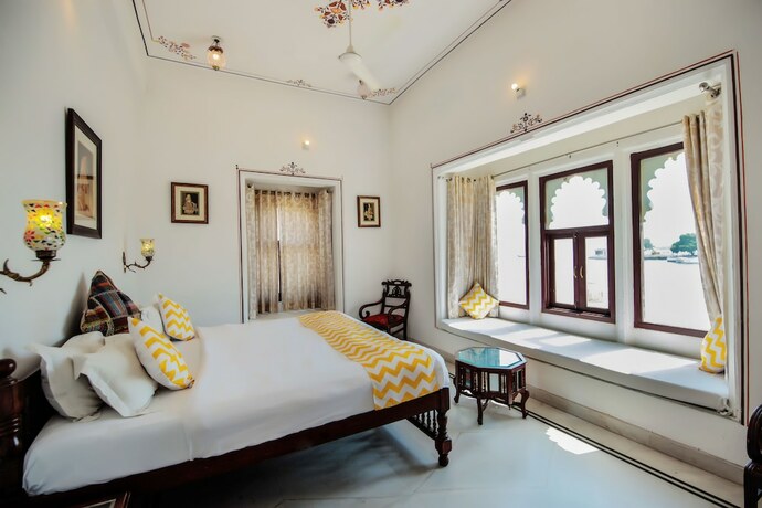 Imagen de la habitación del Hotel Devraj Niwas On Lake Pichola Udaipur. Foto 24