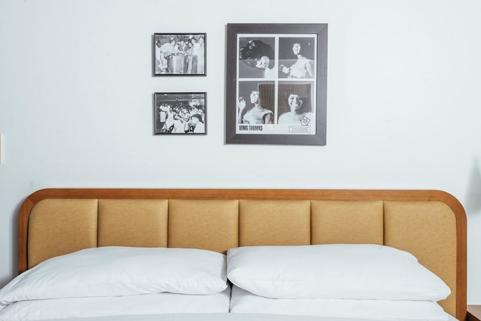 Imagen de la habitación del Hotel Dew Drop Inn. Foto 10
