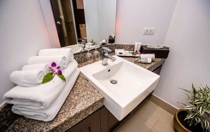 Imagen general del Hotel Dewa Phuket Resort and Villas. Foto 2