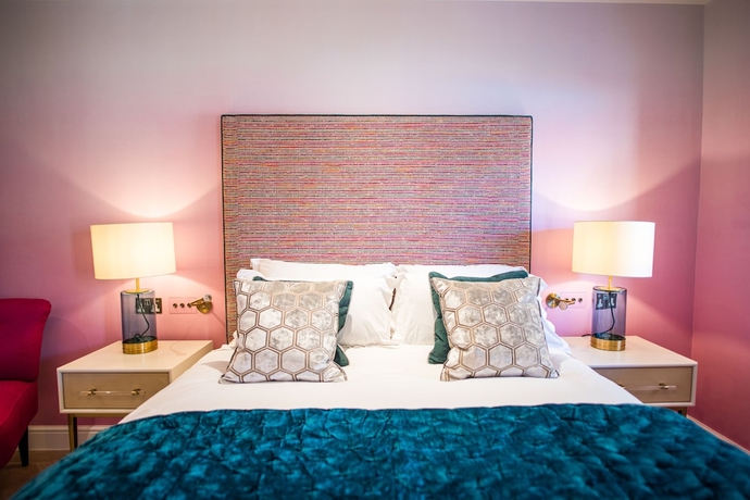 Imagen de la habitación del Hotel Dewars Restaurant and Rooms. Foto 9