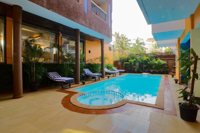 Imagen de la piscina del Hotel Dewdrop Le Seasons Beach Resort. Foto 18