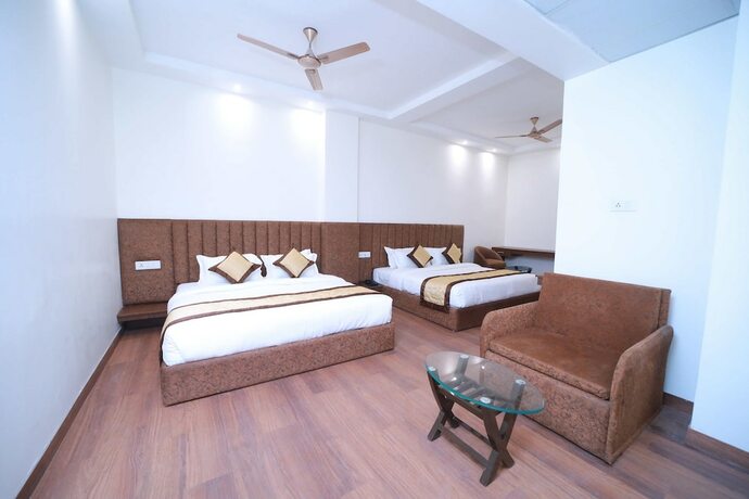Imagen general del Hotel Dewdrop Shankh. Foto 11