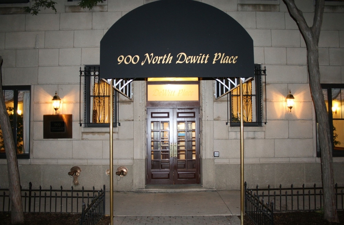 Imagen general del Hotel Dewitt Hotel and Suites. Foto 1