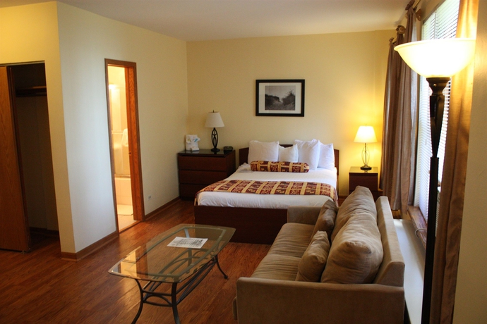 Imagen de los interiores del Hotel Dewitt Hotel and Suites. Foto 10