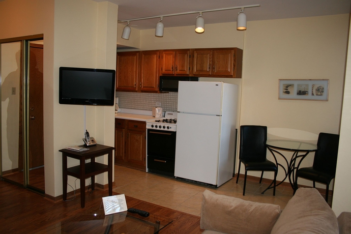 Imagen de los interiores del Hotel Dewitt Hotel and Suites. Foto 12