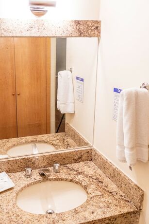 Imagen general del Hotel Dexter. Foto 7